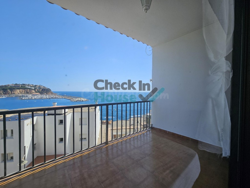 Adosada en Venta en Sant Feliu De Guixols Girona - foto 3