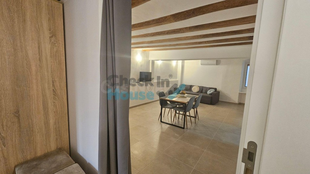 Estudio en Alquiler en Sant Feliu De Guixols Girona - foto 2