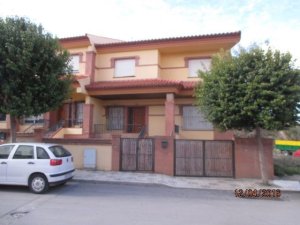 Casa-Chalet en Venta en Benalua Granada - foto 3