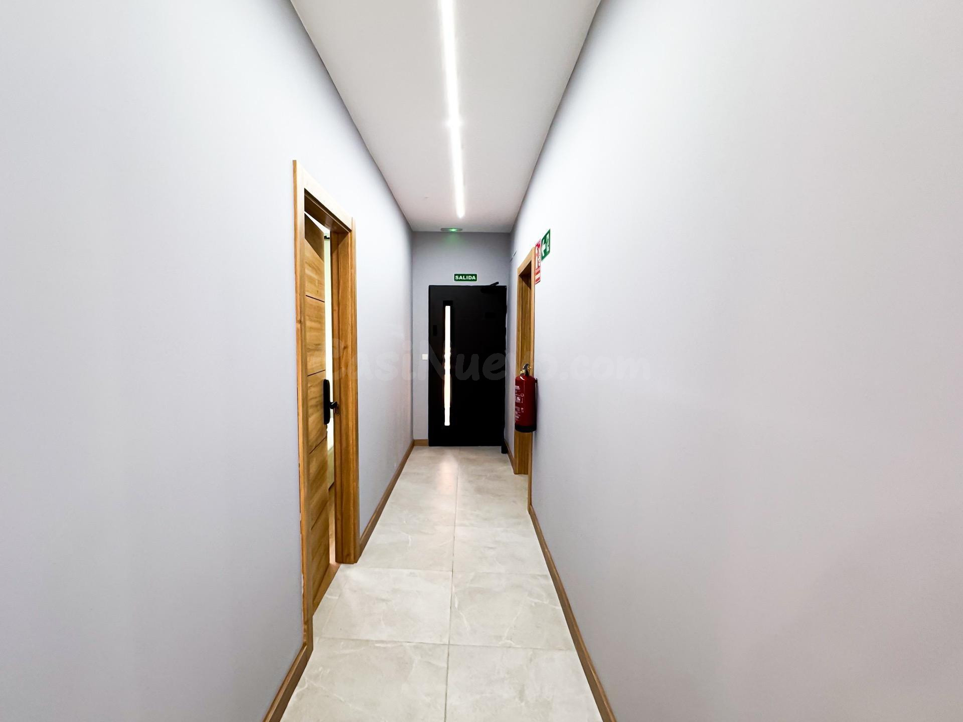 Hotel 12 habitaciones 350m² en venta - torrevieja - foto 3