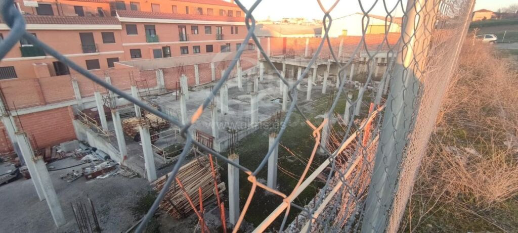Edificio Singular en Recas - foto 3