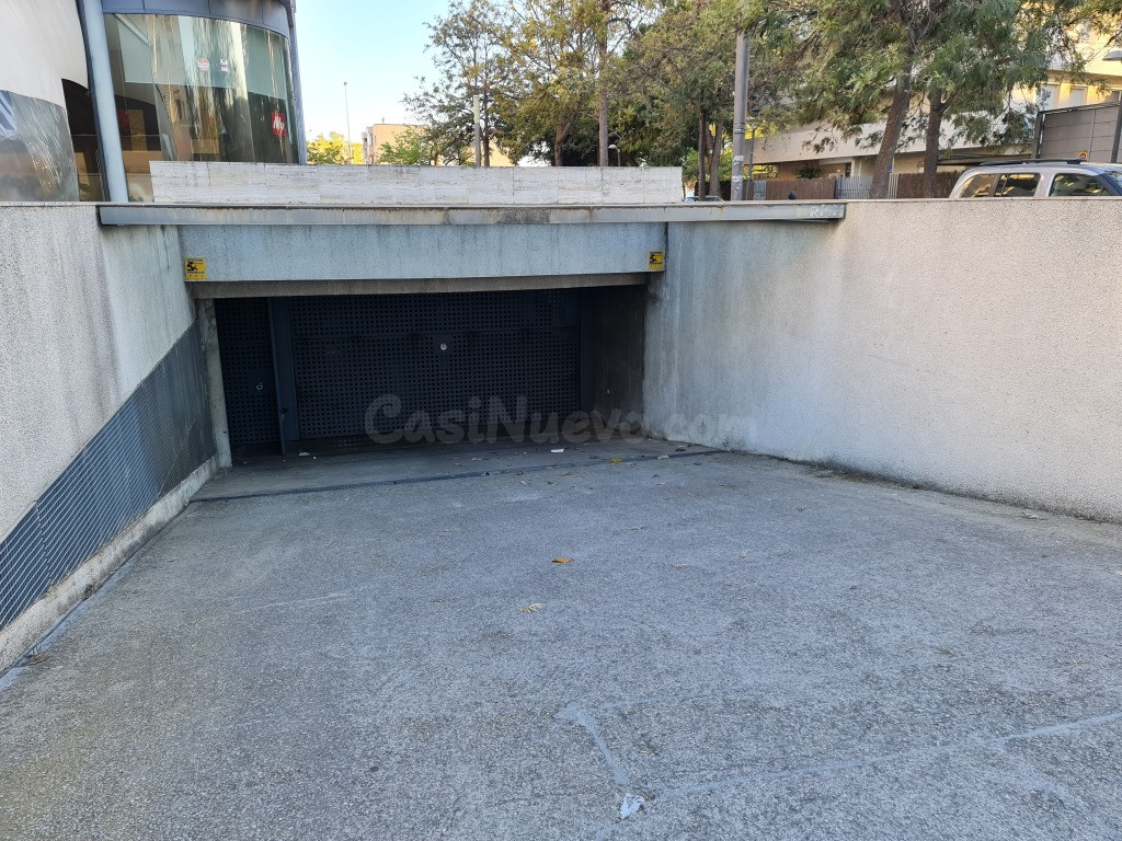 Parking coche en Alquiler en Castelldefels Barcelona - foto 5