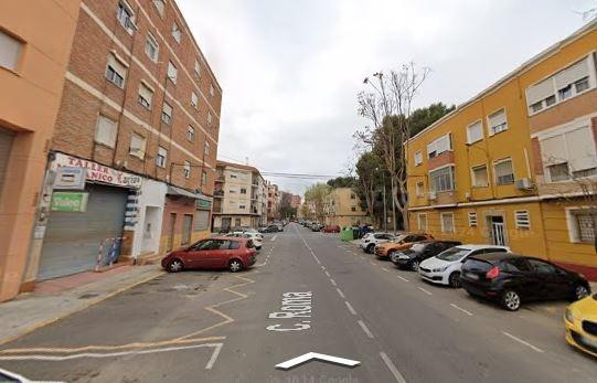 SE VENDE piso OKUPA en C Cl. Mahon. San Antonio Abad, P.3, P - foto 2