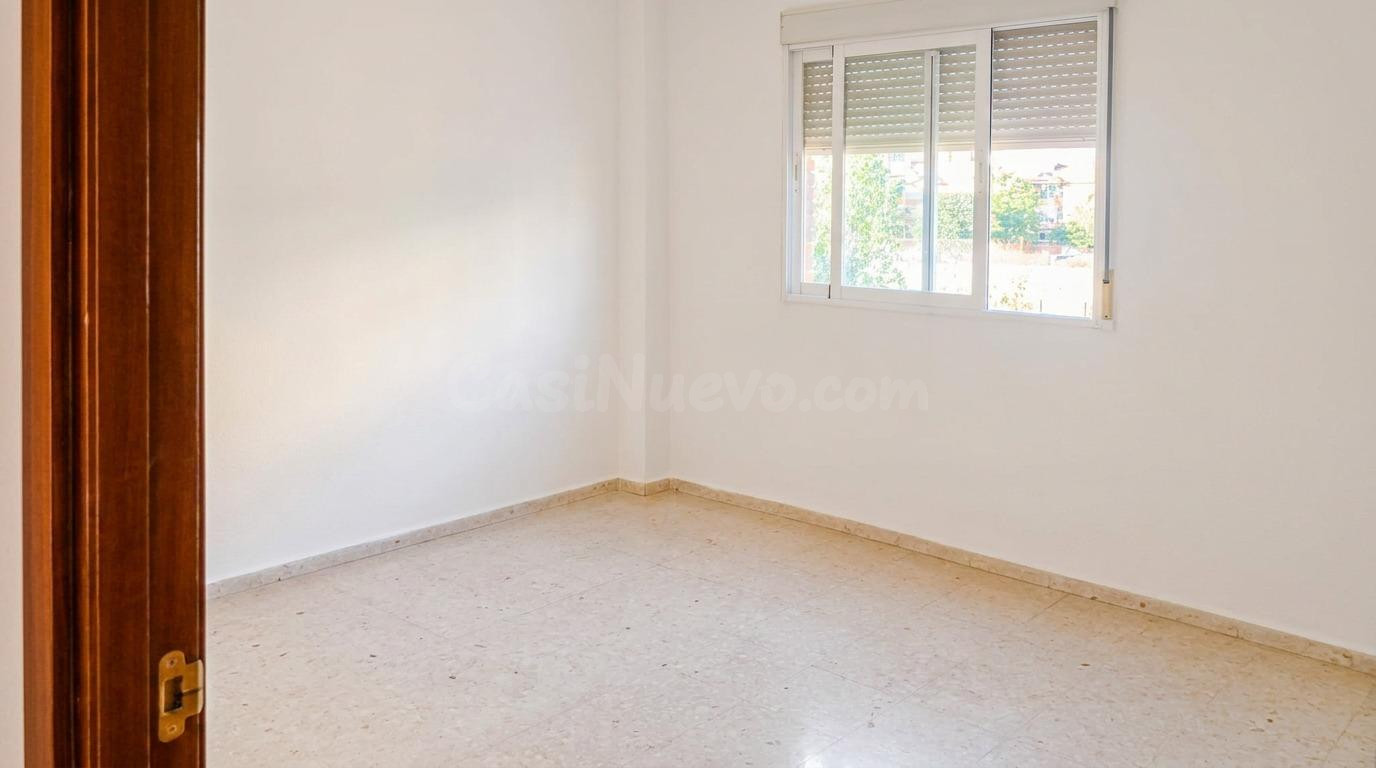 Piso Estudiantes Granada - San Joaquín | A Estrenar, Calefac - foto 4