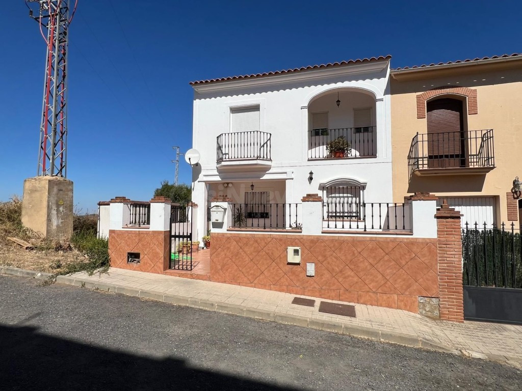 Casa-Chalet en Venta en Cortegana Huelva - foto 5