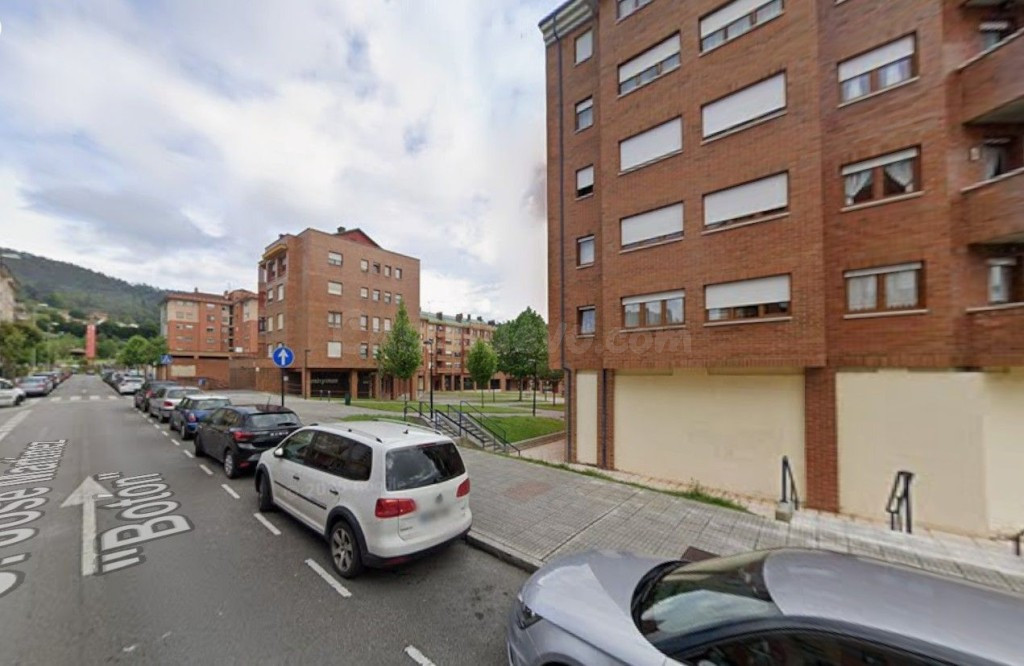 Piso en Venta en Oviedo Asturias - foto 3
