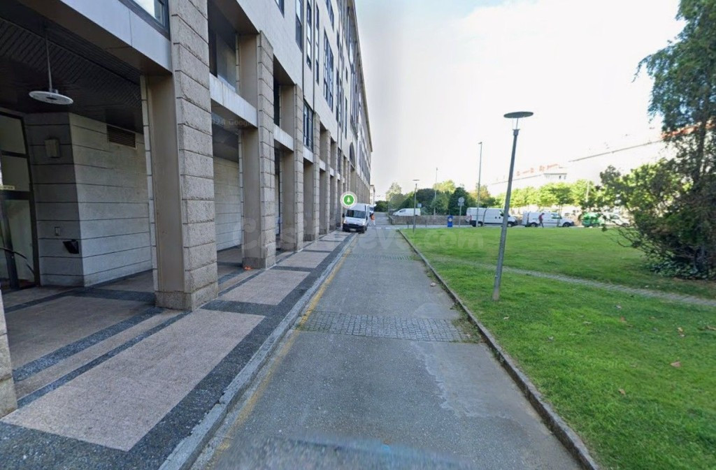 Local comercial en Venta en Santiago De Compostela La Coruña - foto 2