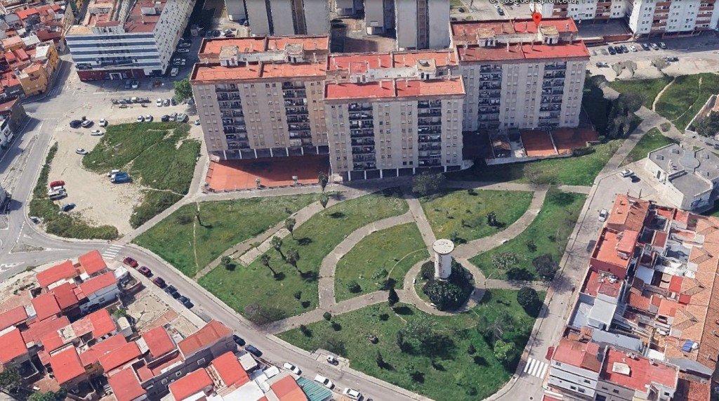 Piso en Venta en Algeciras Cádiz - foto 2