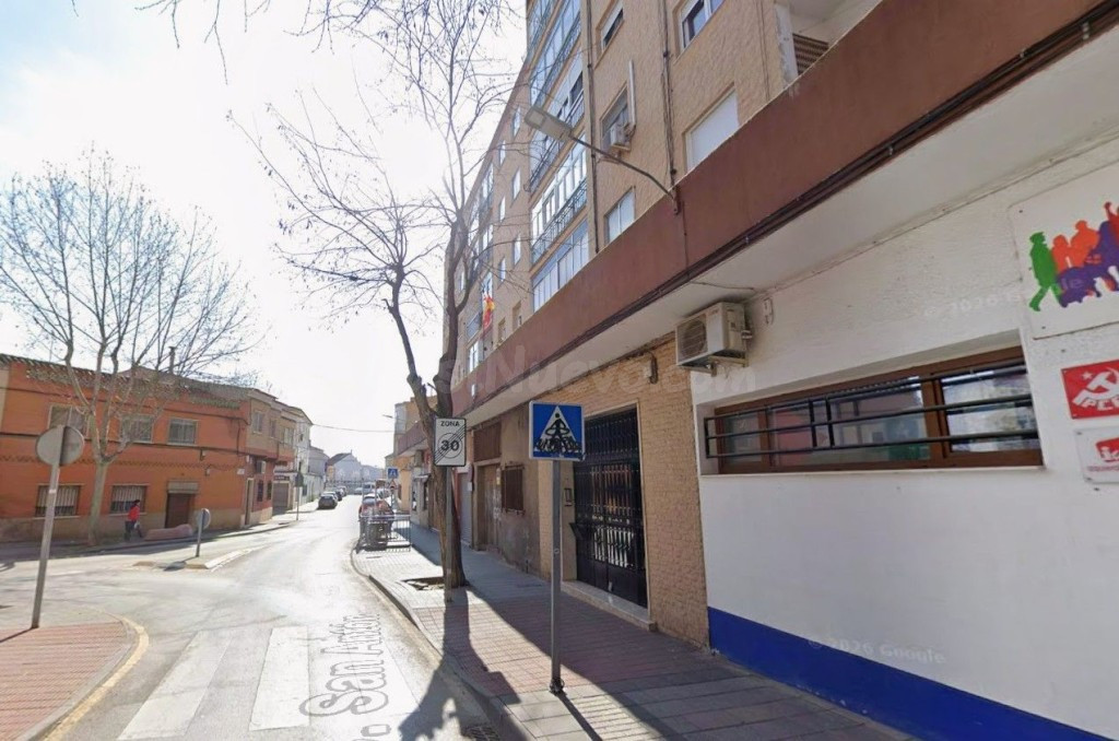 Piso en Venta en Alcazar De San Juan Ciudad Real - foto 3