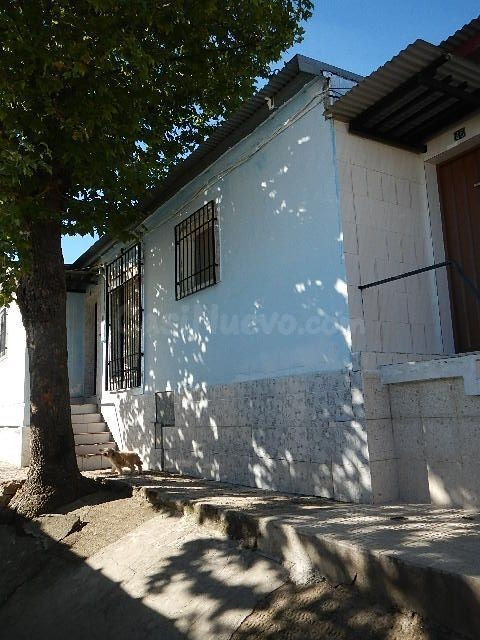 Adosada en Venta en Badajoz Badajoz - foto 4