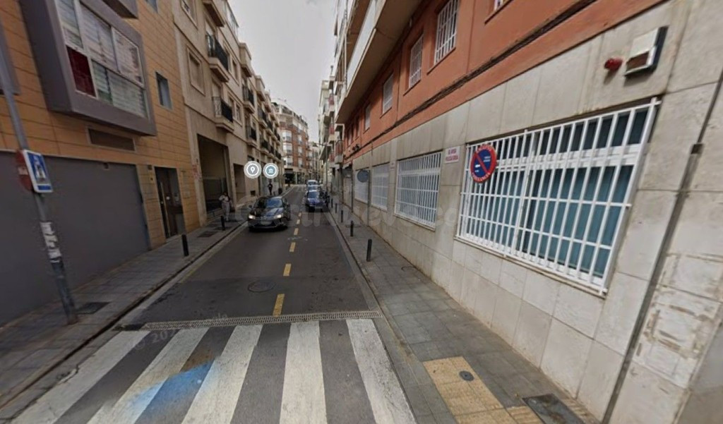 Piso en Venta en Almería Almería - foto 3