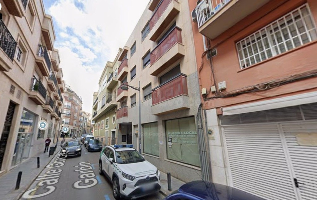 Piso en Venta en Almería Almería - foto 4