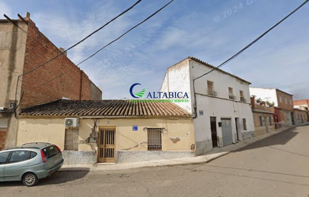 Casa-Chalet en Venta en Linares Jaén - foto 2