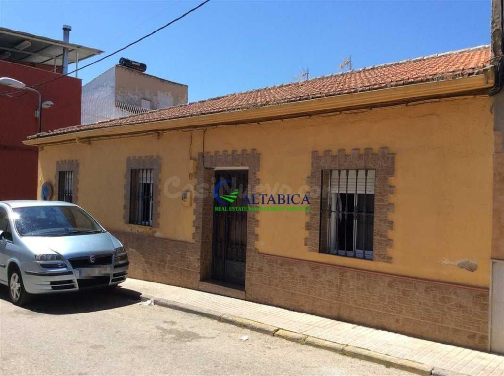 Casa-Chalet en Venta en Linares Jaén