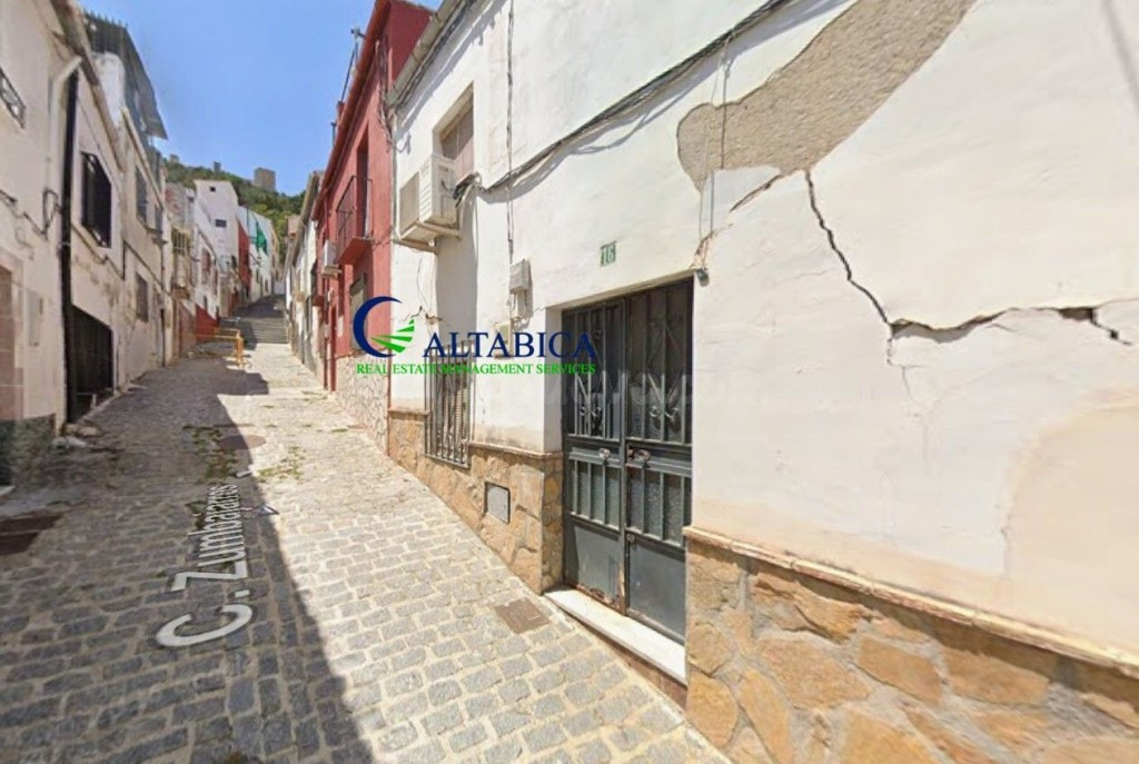 Casa-Chalet en Venta en Jaen Jaén - foto 4