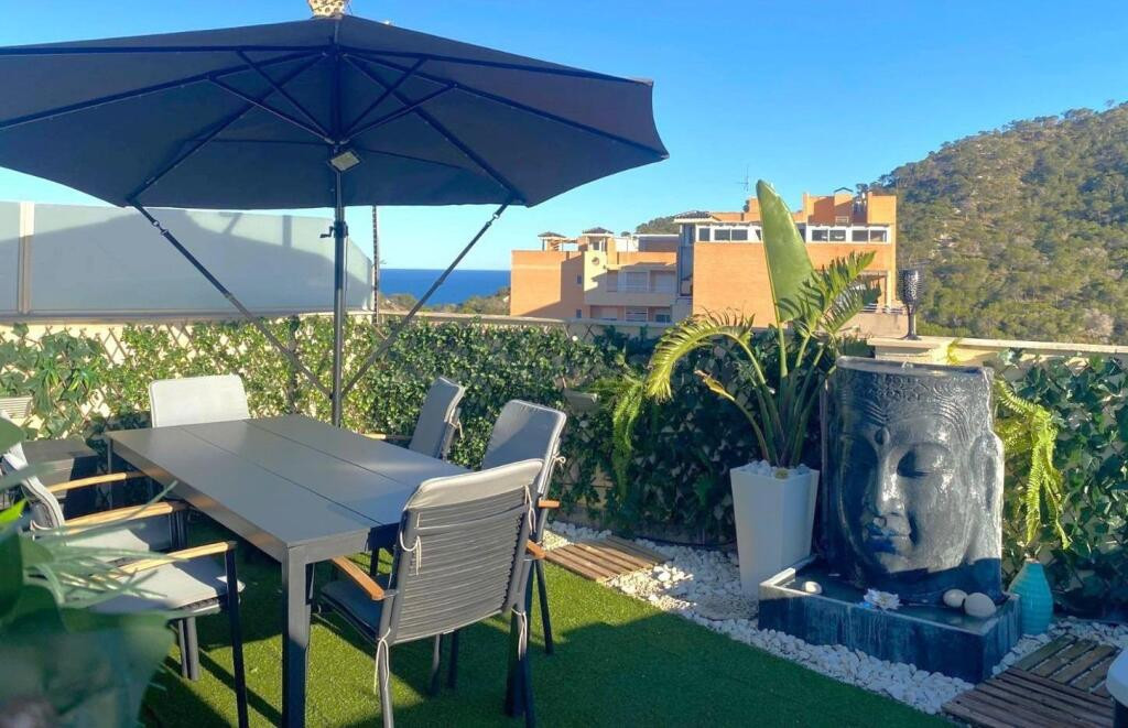 ÁTICO DÚPLEX DE LUJO EN EXCLUSIVA | PRIMERA LÍNEA DE LA CALA DE FINESTRAT