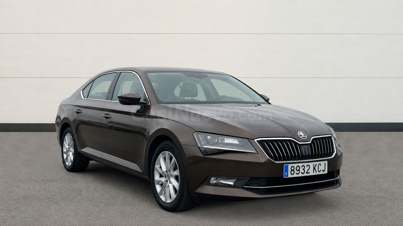 Skoda Superb 2.0 TDI 110KW DSG AMBITION 150 5P