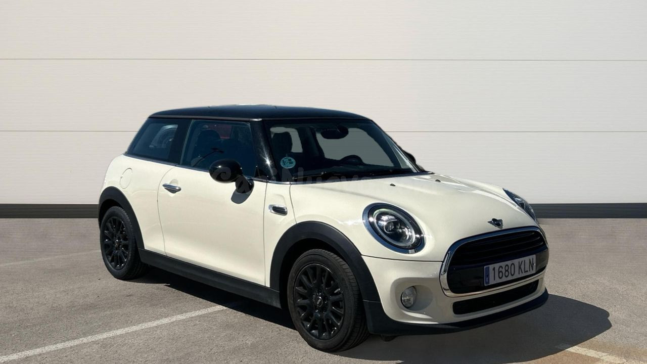 MINI Cooper 1.5 COOPER D 116 3P