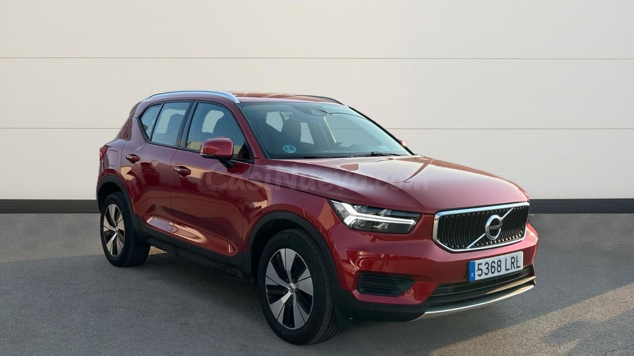 Volvo XC40 XC40 1.5 T3 MOMENTUM PRO AUTO 163 5P