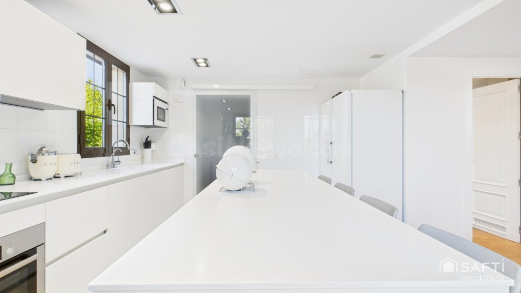 Villa de diseño amueblada y conectada en Puig de Ros – C/ Es - foto 3