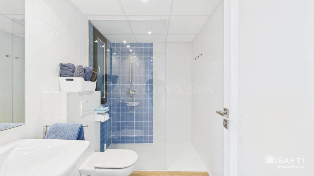 Villa de diseño amueblada y conectada en Puig de Ros – C/ Es - foto 5