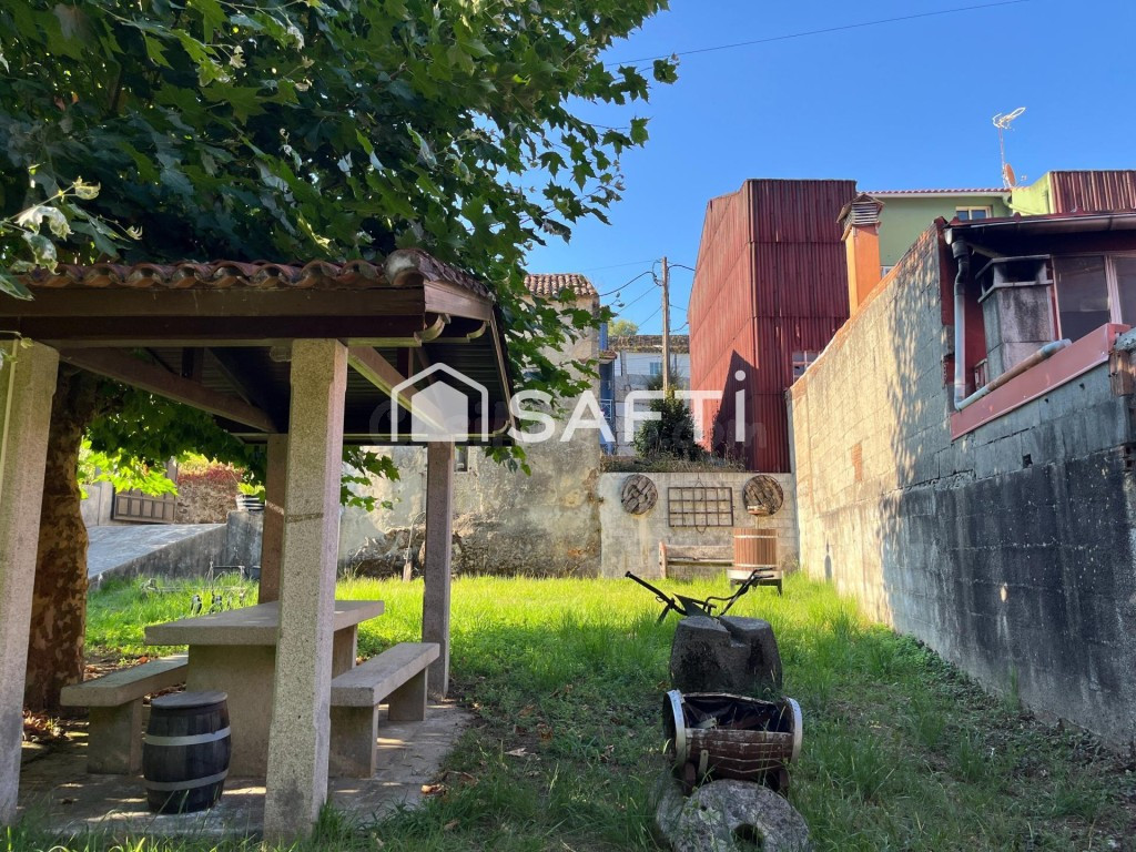 CASA DE PIEDRA PARA REFORMAR - foto 4