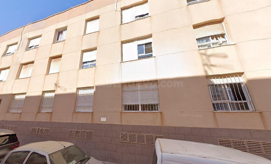 SE VENDE piso OKUPA en C Ismael Merlo 2 de Roquetas de Mar - foto 4
