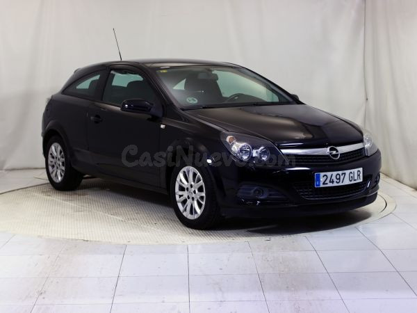 Opel Astra - foto 4