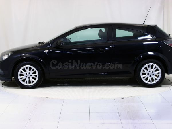 Opel Astra - foto 5