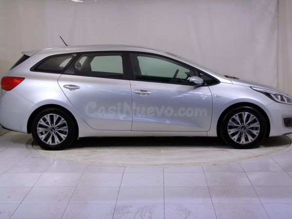 Kia  1.6 CRDi VGT Drive, 13.740€ - foto 5