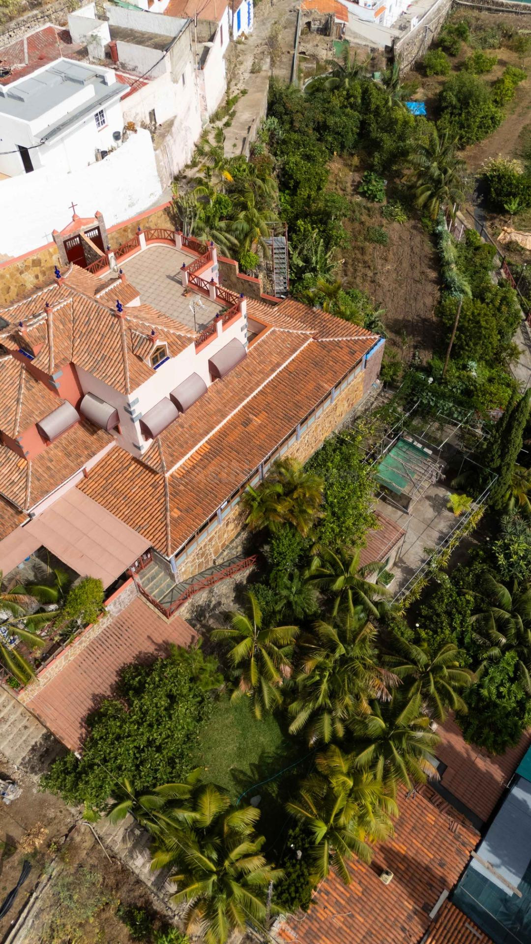 EDIFICIO DE 3 VIVIENDAS Y TERRENO URBANO-RÚSTICO EN ICOD DE  - foto 5