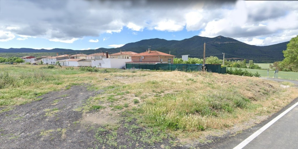 Suelo urbanizable en Venta en Gallipienzo Navarra - foto 2