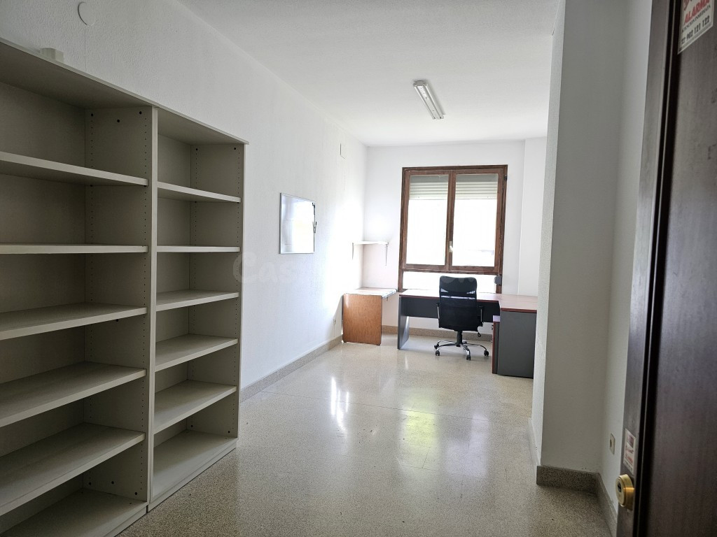 Oficina en Alquiler en Pamplona Navarra AZPILAGAÑA - foto 2