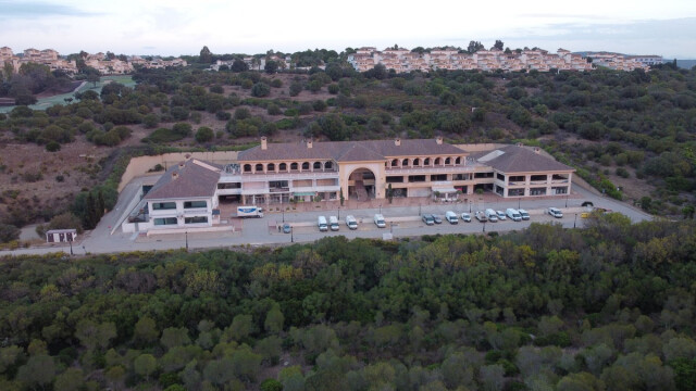 Local comercial en Alquiler en San Roque Cádiz - foto 4