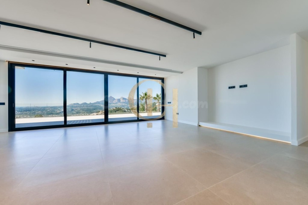 Villa de Autor Suspendida sobre el Mediterráneo en la Zona M - foto 4