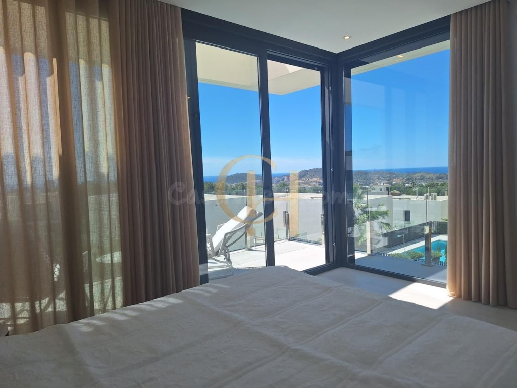 Villa de lujo llave en mano con amplios espacios y vistas al - foto 3