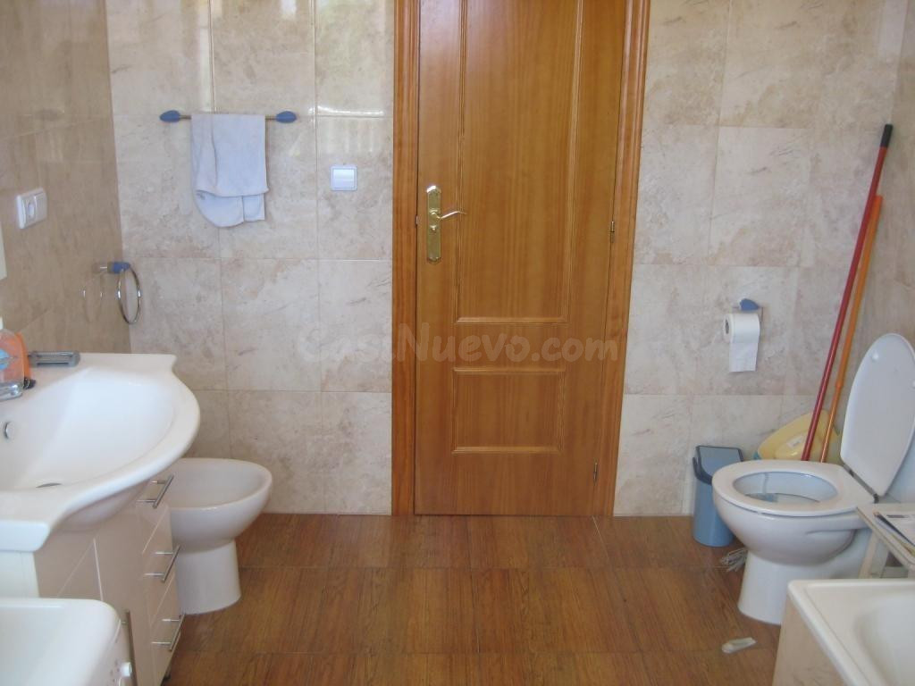 Apartamento 2 habitaciones 97m² en venta - Estacion de autobuses - foto 3