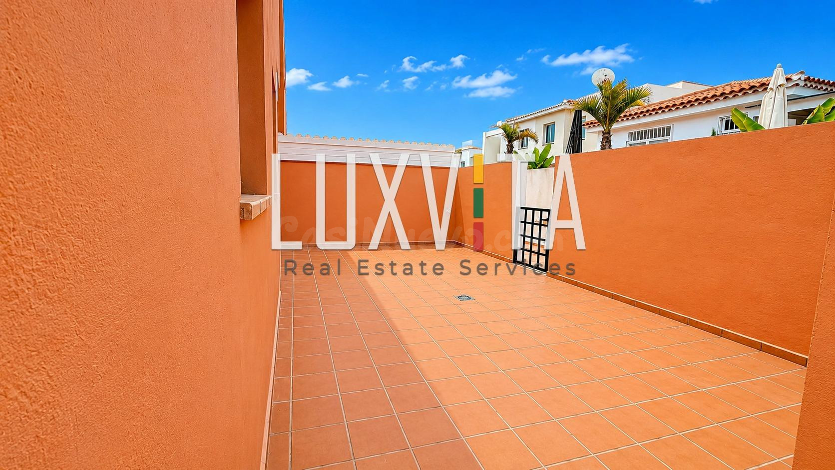 Exclusivo Adosado Reformado en Palm Mar, Arona - €650,000 - foto 3