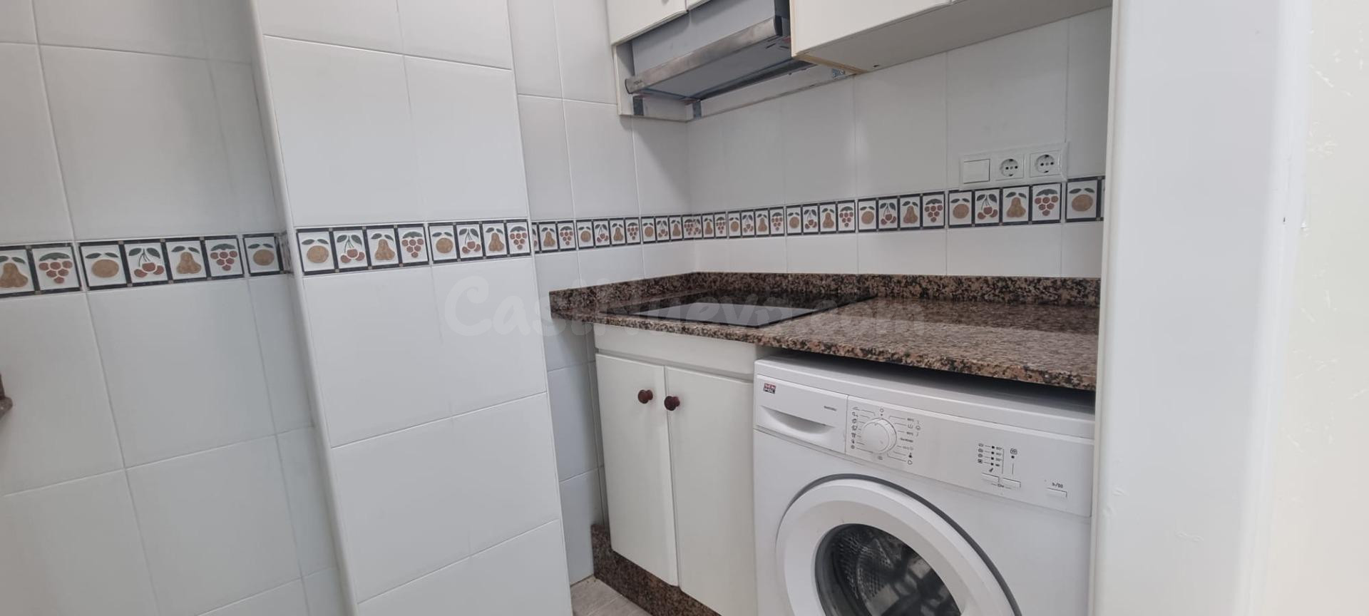 se vende un piso de 2 dormitorios cerca de la playa Cura en  - foto 3
