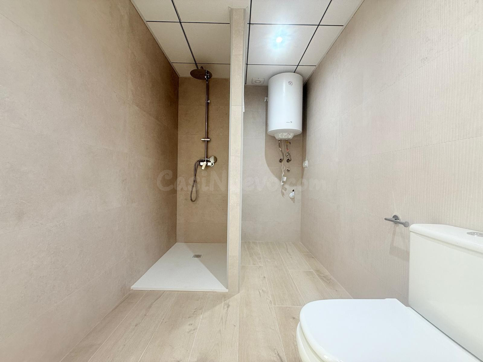 Acogedor apartamento de 58m2 en el centro de Deltebre - foto 5