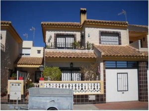 Vivienda Adosada en Sucina OCUPADA, Solo para inversores.. - foto 5