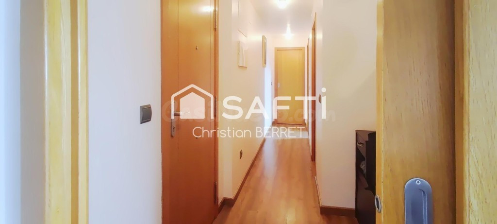 Ático con Terraza, Jacuzzi Privado y Garaje. - foto 3