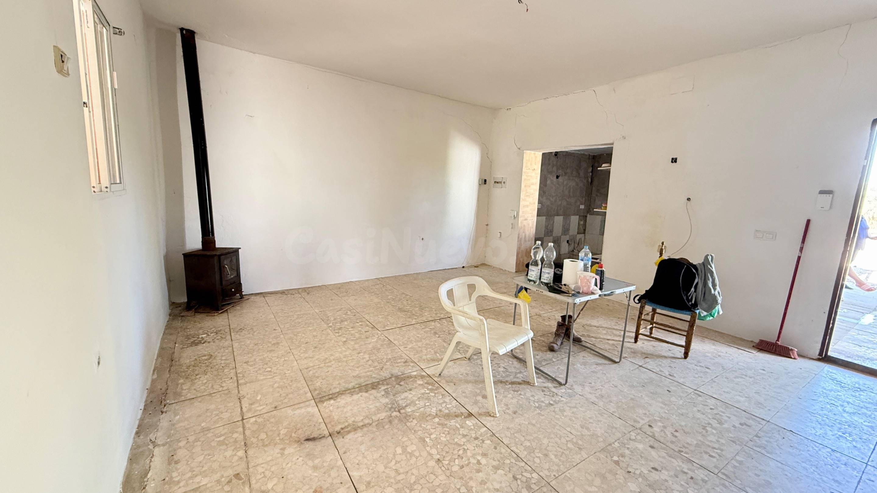 Finca Rústica con Vivienda, Pozo Legalizado y 5.762 m2 de Na - foto 3