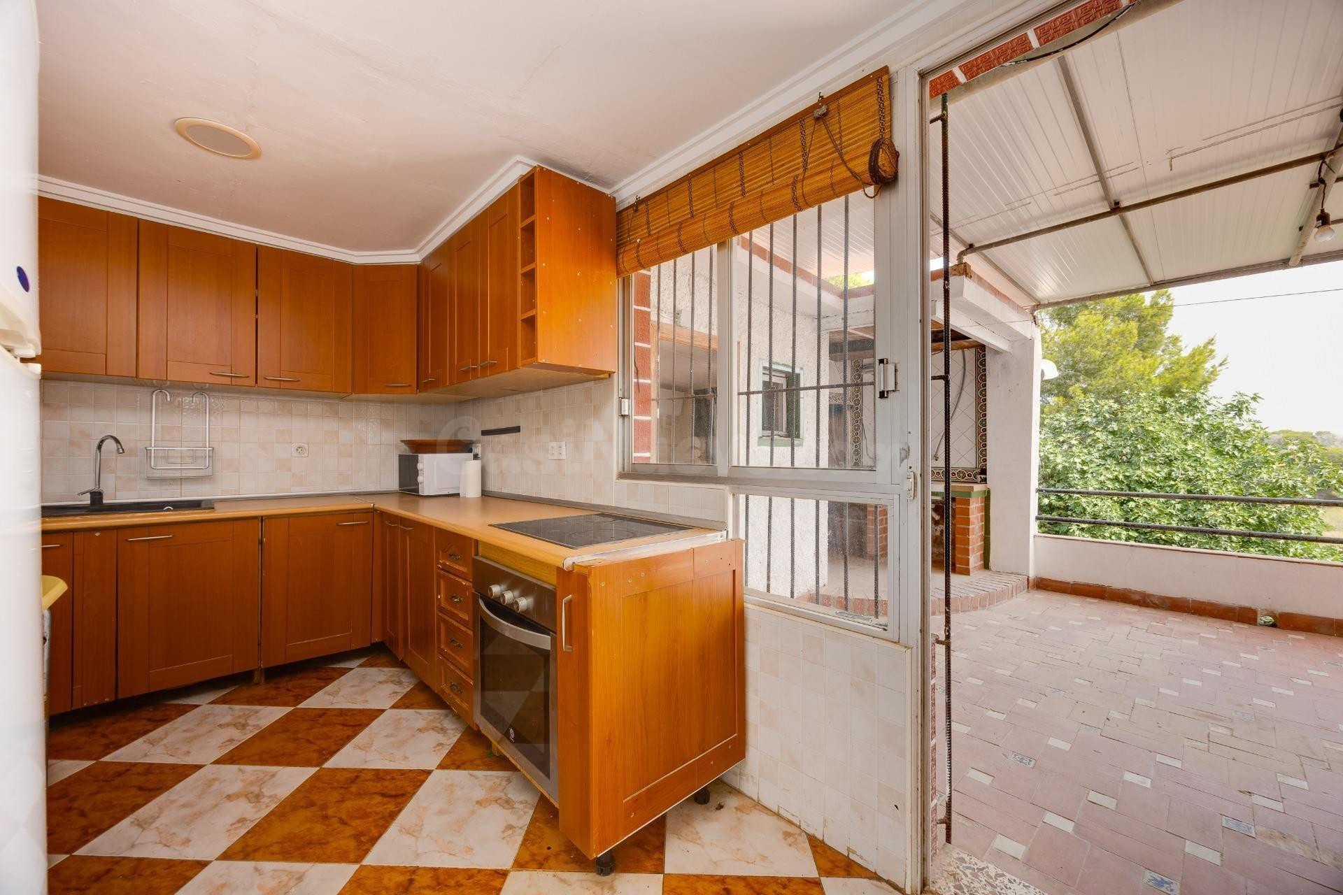 VILLA ADOSADA CON GRAN POTENCIAL | MONTEZENIA – ORIHUELA COS - foto 5
