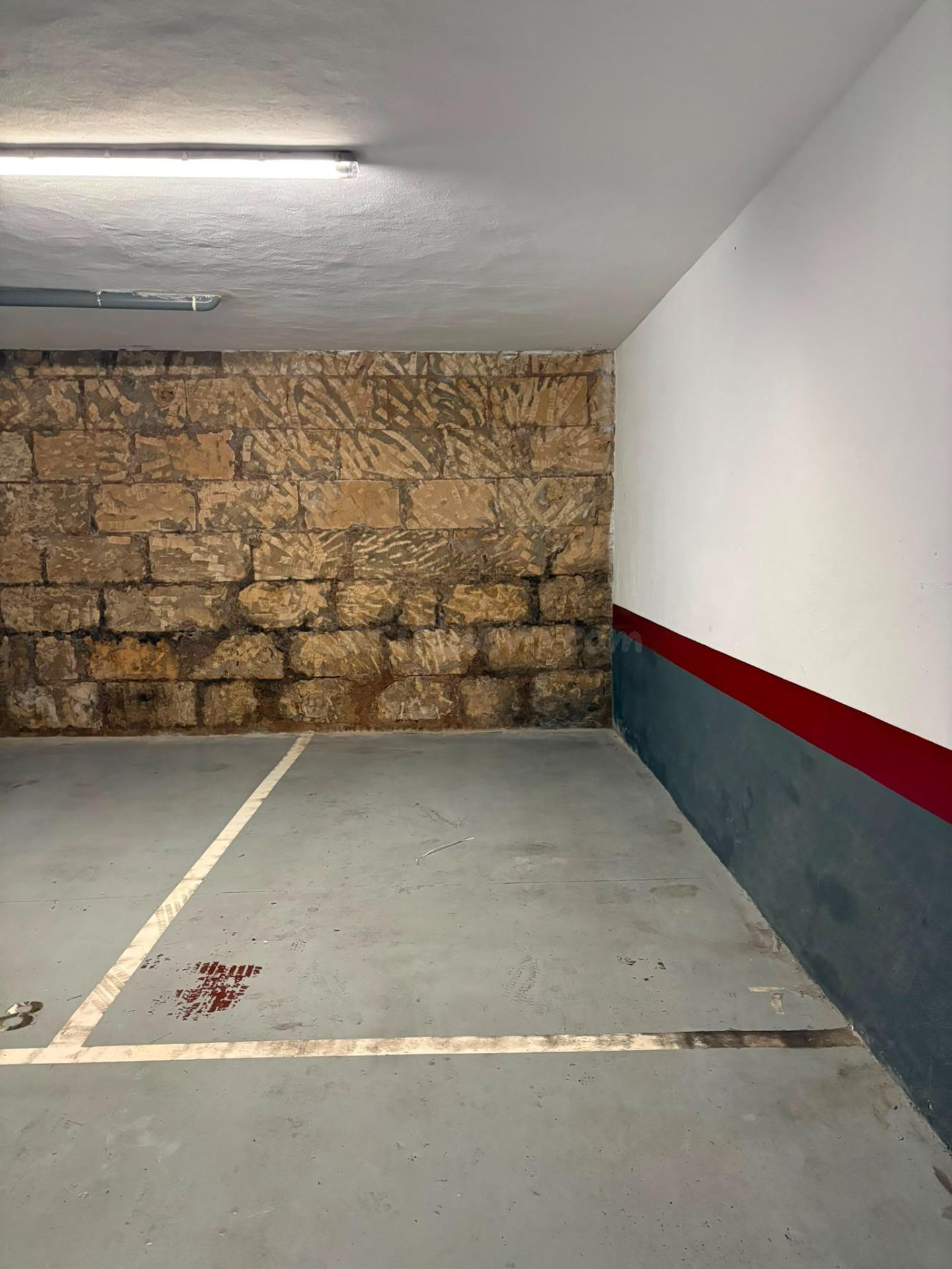 Plaza de garaje en Carrer Andreu Feliu | Junto a Blanquerna  - foto 2