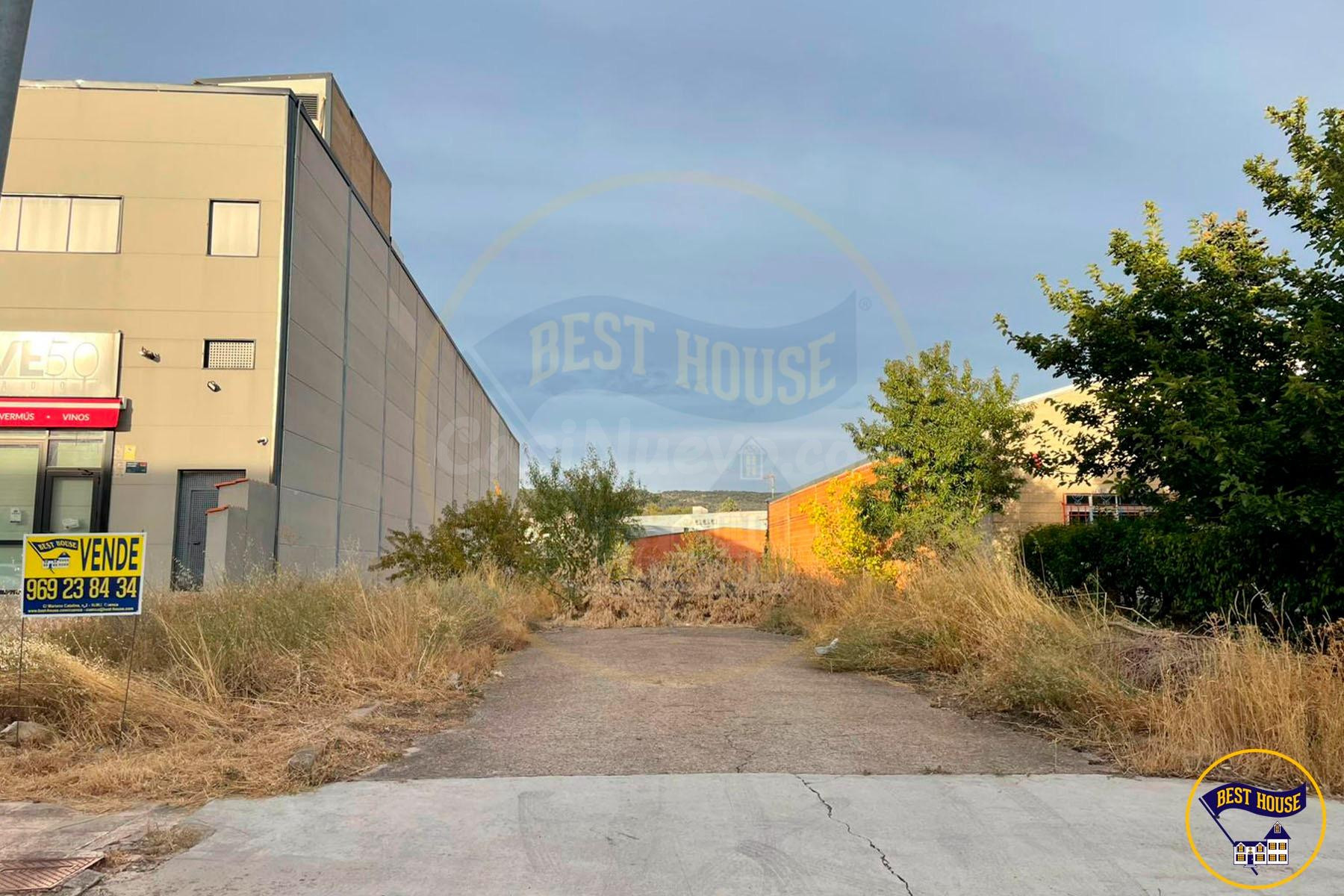 ¡Oportunidad Única! Parcela de 950m2