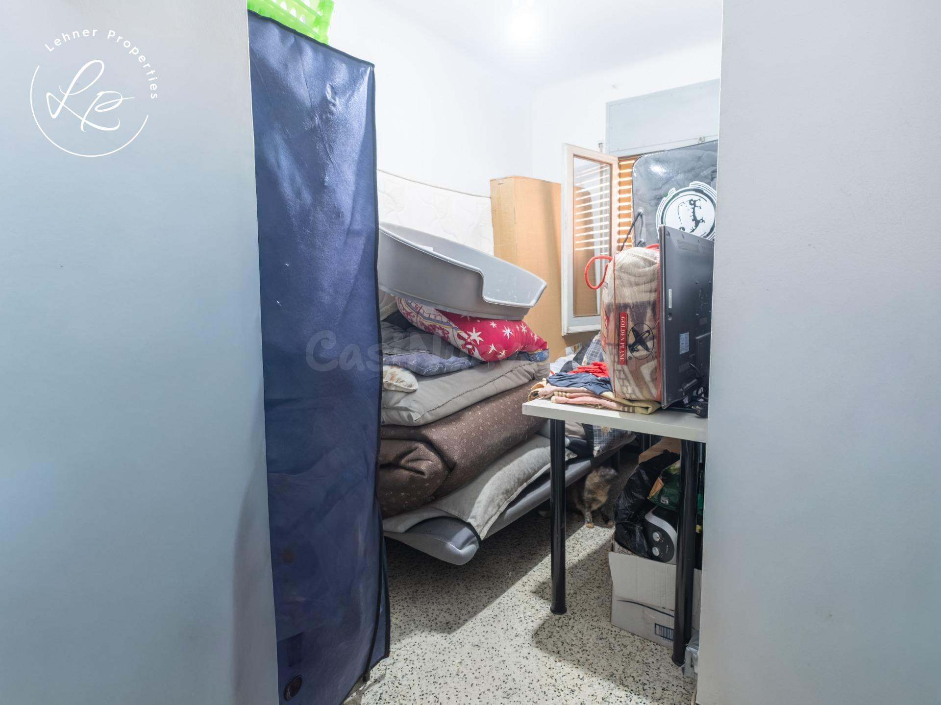 SE VENDE PISO PARA INVERSORES, CON INQUILINOS. - foto 5