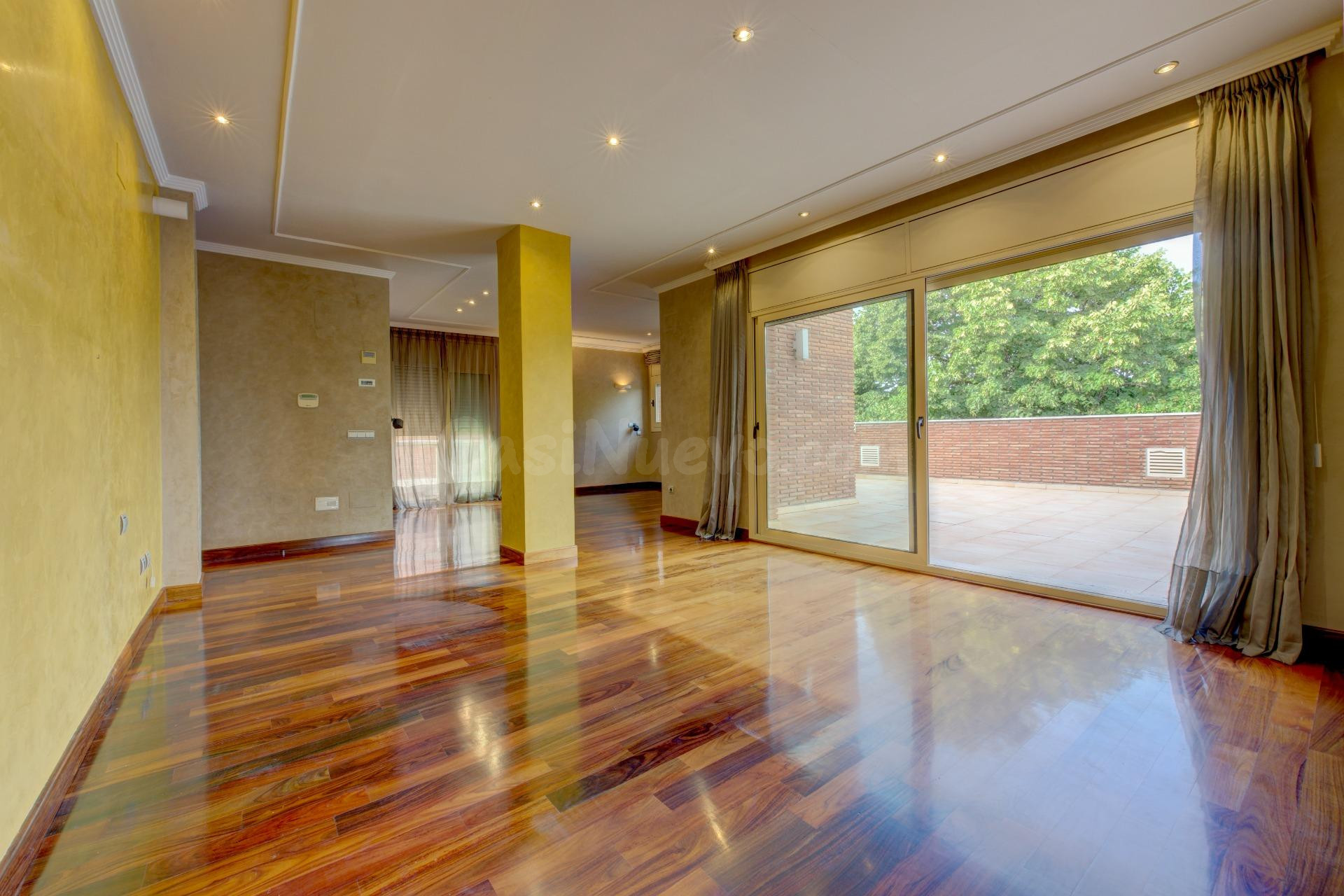 Exclusiva Villa de Autor en Vilafortuny: Arquitectura Patrim - foto 4
