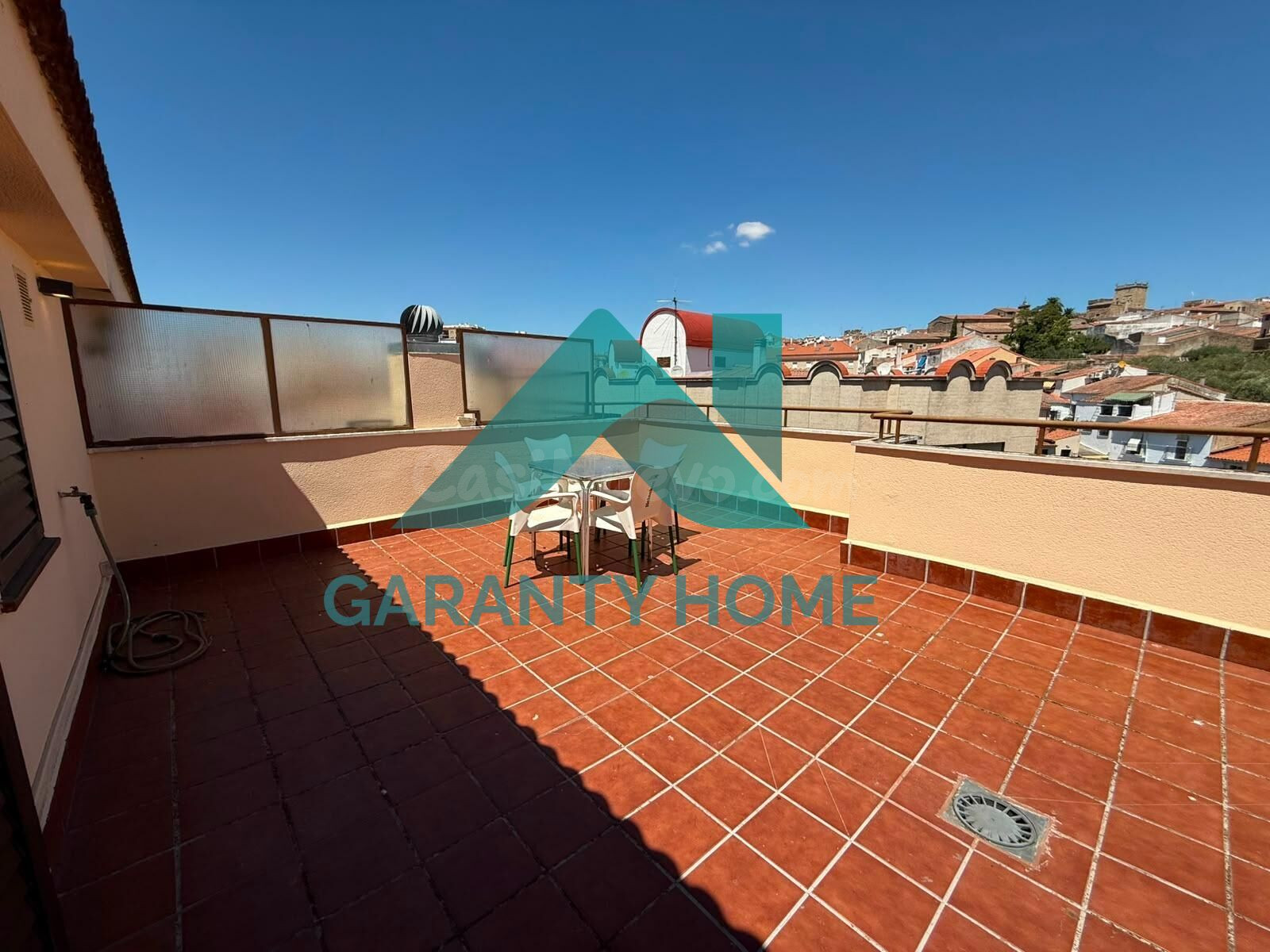 ¡ESPECTACULAR ÁTICO DÚPLEX EN VENTA, ZONA COLÓN/SAN FRANCISCO, CÁCERES! ✨