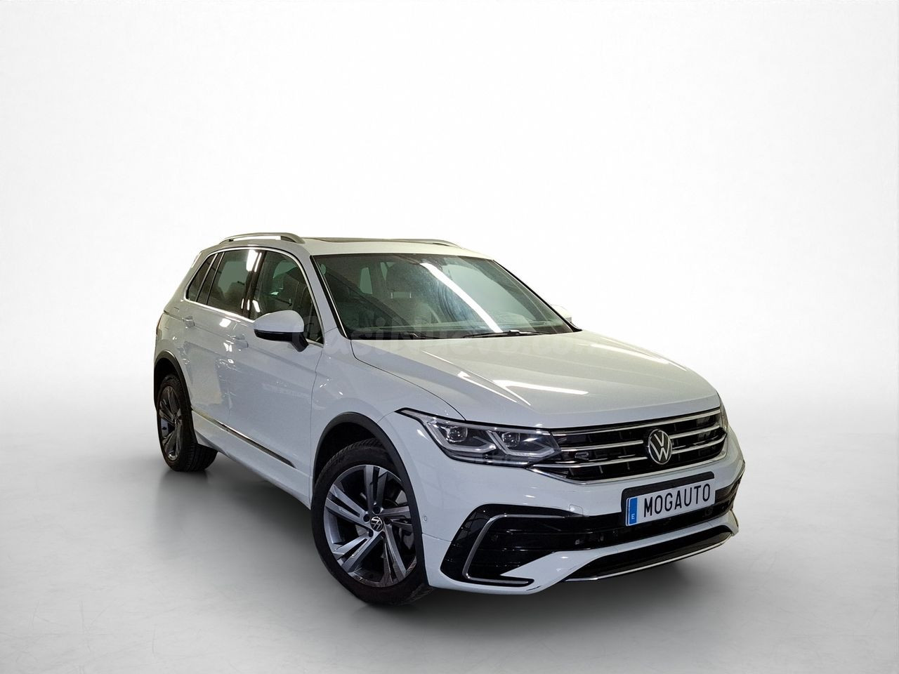 Volkswagen Tiguan TIGUAN EHYBRID R-LINE 1.4 TSI 110 KW (150 CV) / 85 KW (115 CV)  AUTOMßTICO DSG 6 V...